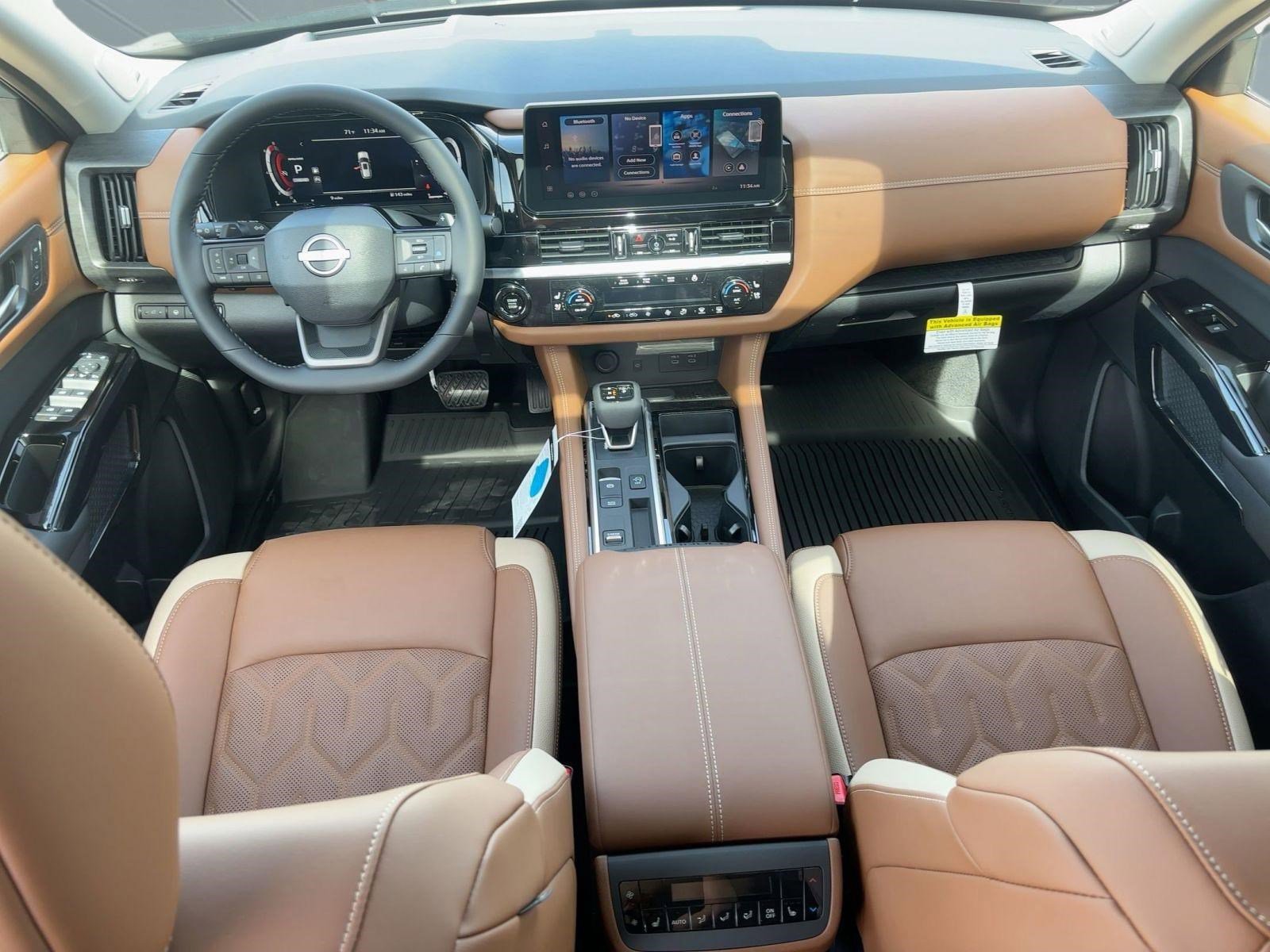 New 2026 Nissan Pathfinder Platinum image 17