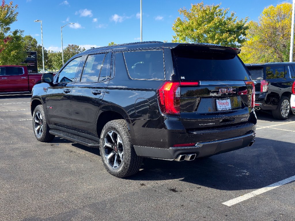 Certified 2025 GMC Yukon AT4 AWD/4WD image 10