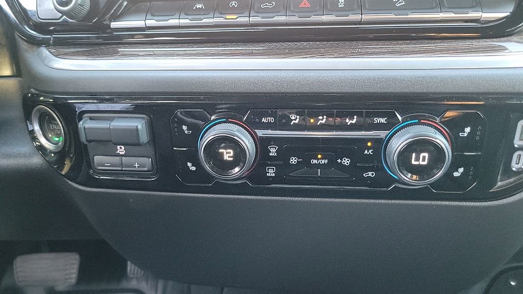 Used 2025 Chevrolet Silverado 1500 LT Trail Boss w/ Protection Package image 18