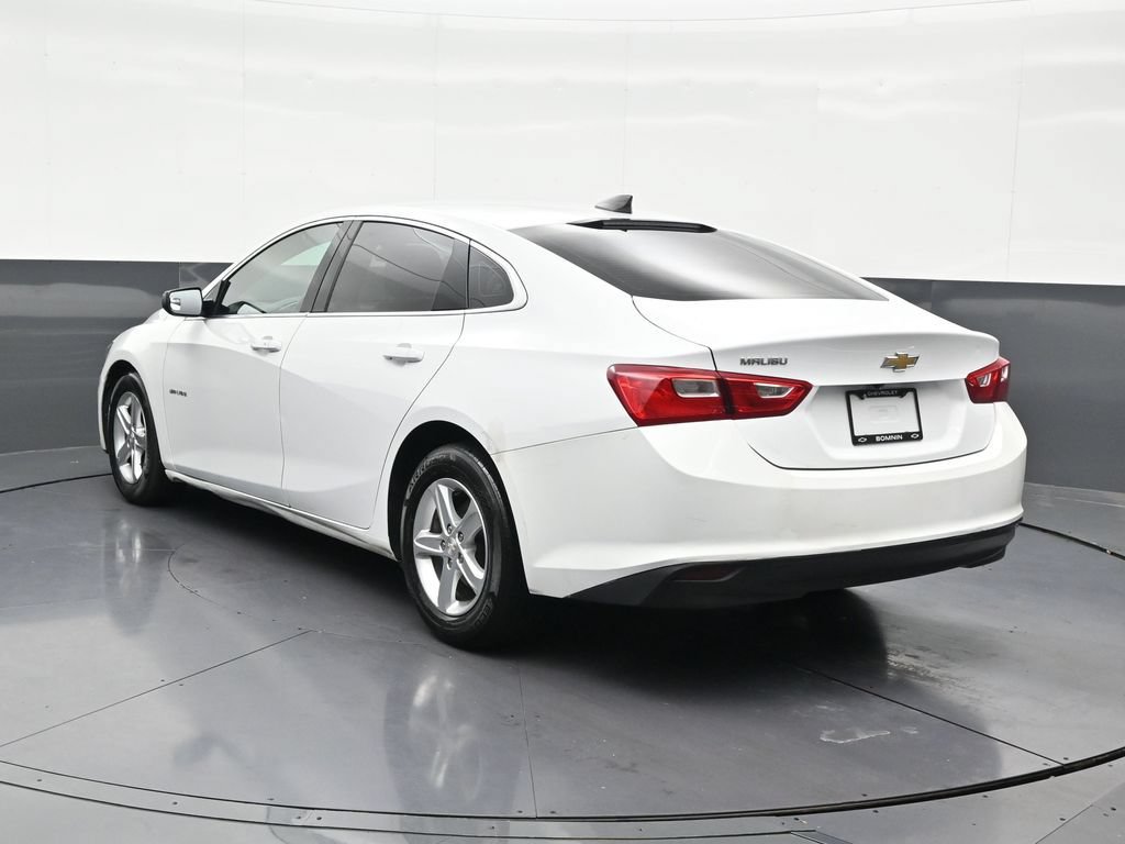 Used 2022 Chevrolet Malibu LS FWD image 3