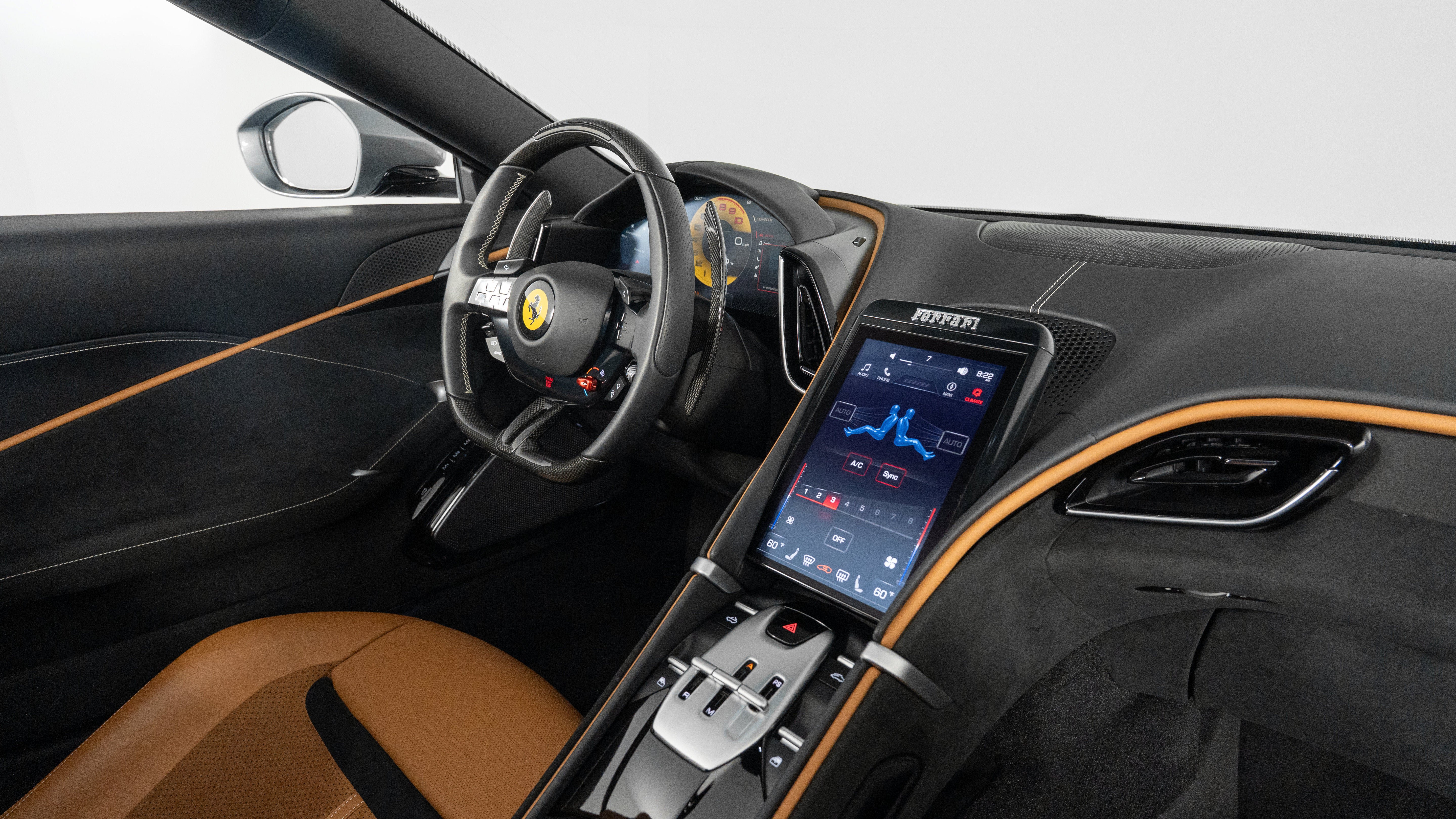 Certified 2025 Ferrari Roma Spider RWD image 34