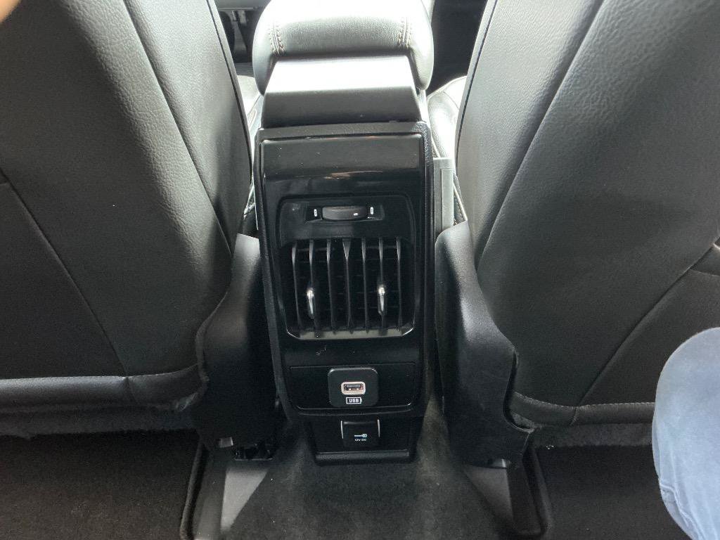 Used 2022 Jeep Compass Limited AWD/4WD image 12