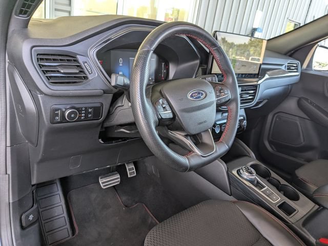 Used 2023 Ford Escape ST-Line Select w/ Tech Pack #1 AWD/4WD image 11