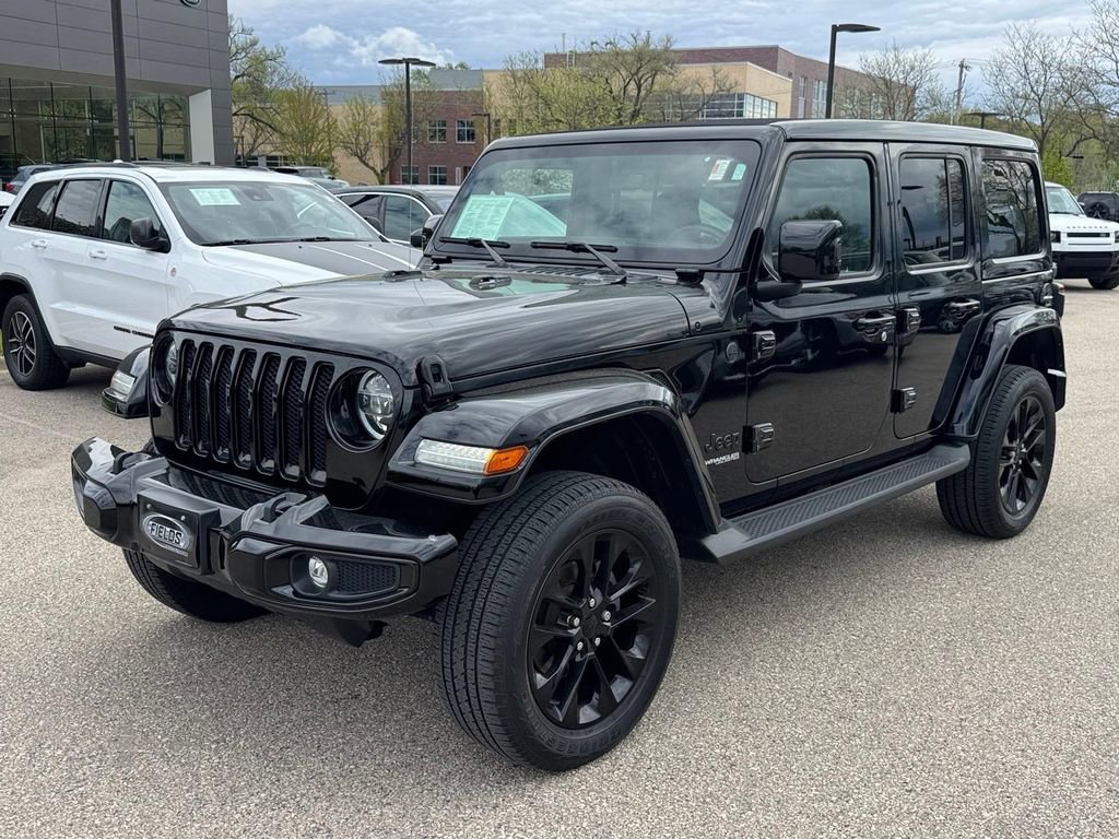Used 2021 Jeep Wrangler Unlimited Sahara AWD/4WD image 1