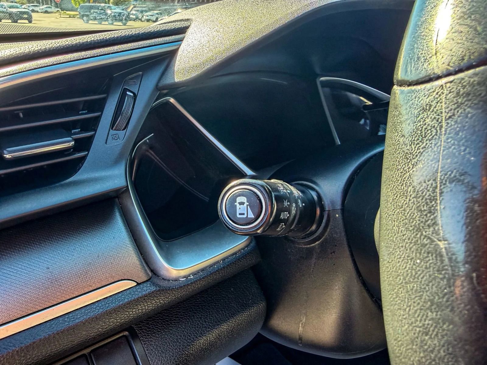 Used 2018 Honda Civic EX-T image 32