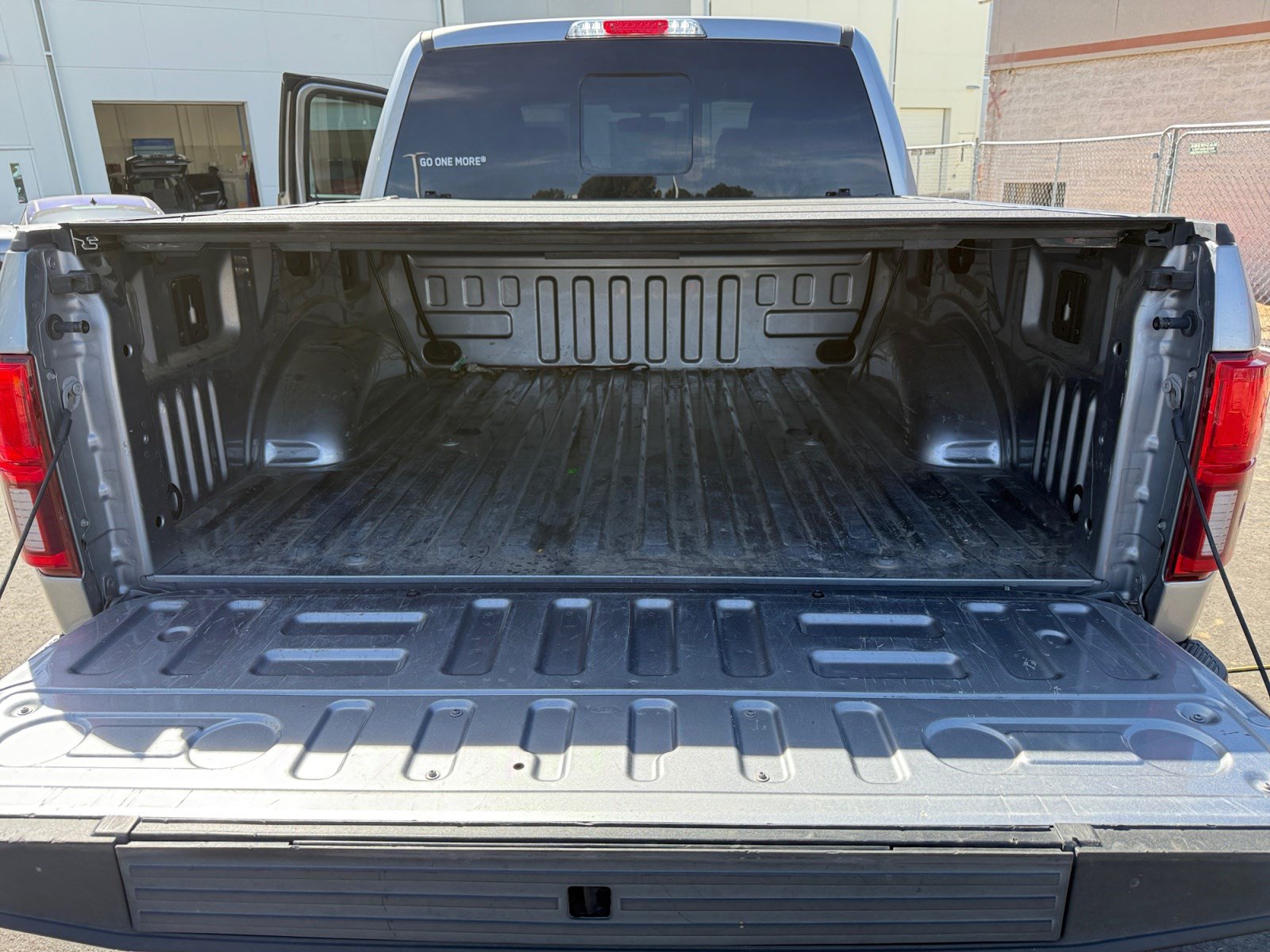 Used 2020 Ford F150 Lariat w/ Equipment Group 502A Luxury AWD/4WD image 32