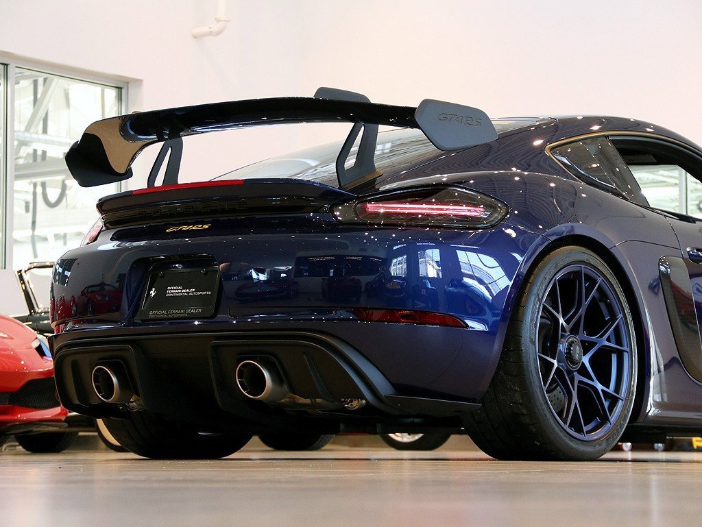 Used 2024 Porsche 718 Cayman GT4 RS image 23