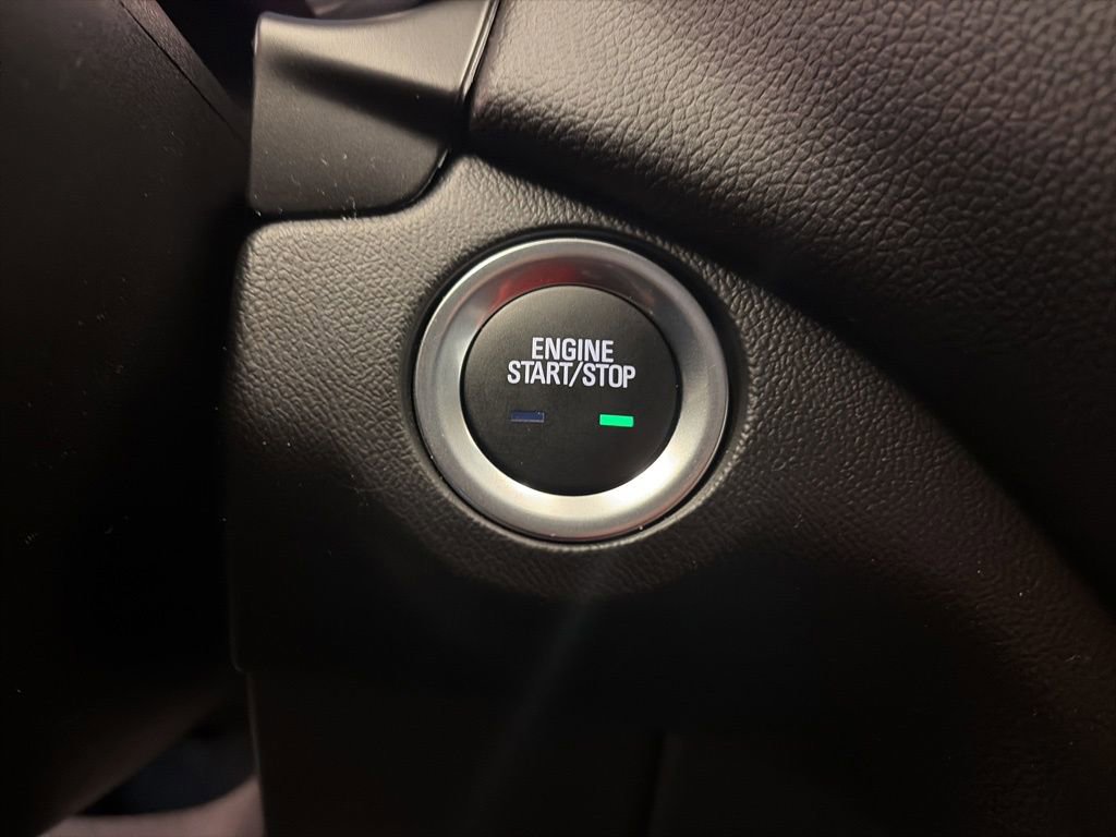 Used 2023 Chevrolet Equinox LT AWD/4WD image 31