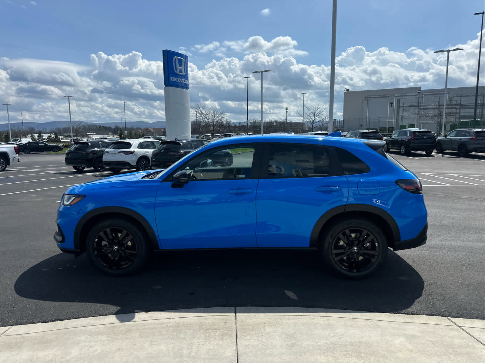 New 2026 Honda HR-V Sport image 5