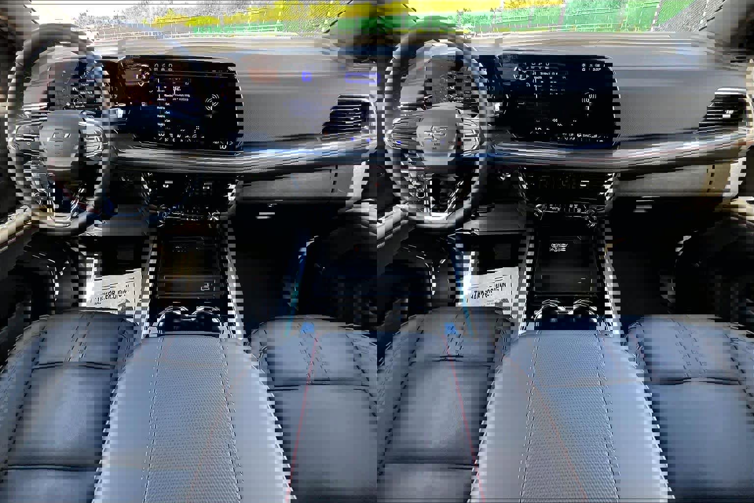 Used 2025 Chevrolet Tahoe RST w/ Comfort Package AWD/4WD image 16