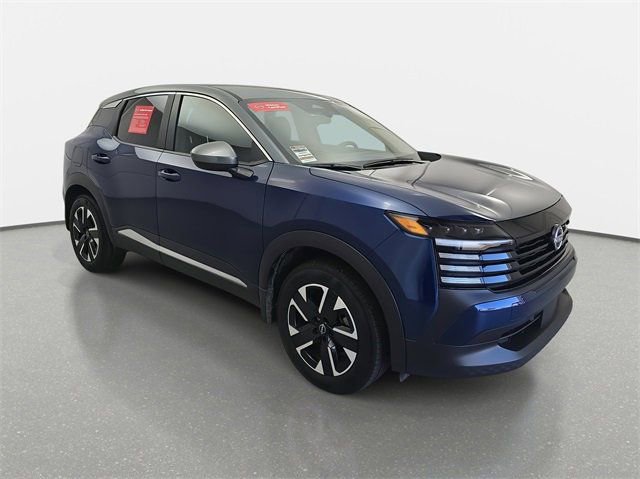 Certified 2025 Nissan Kicks SV image 3