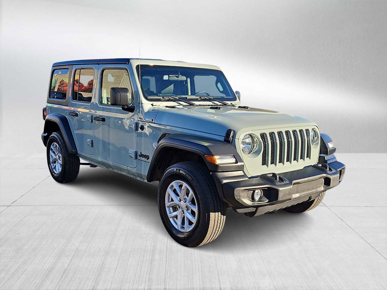 Used 2023 Jeep Wrangler Sport S image 2
