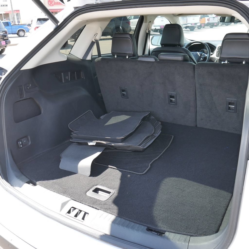 Used 2024 Ford Edge SEL w/ Convenience Package AWD/4WD image 19