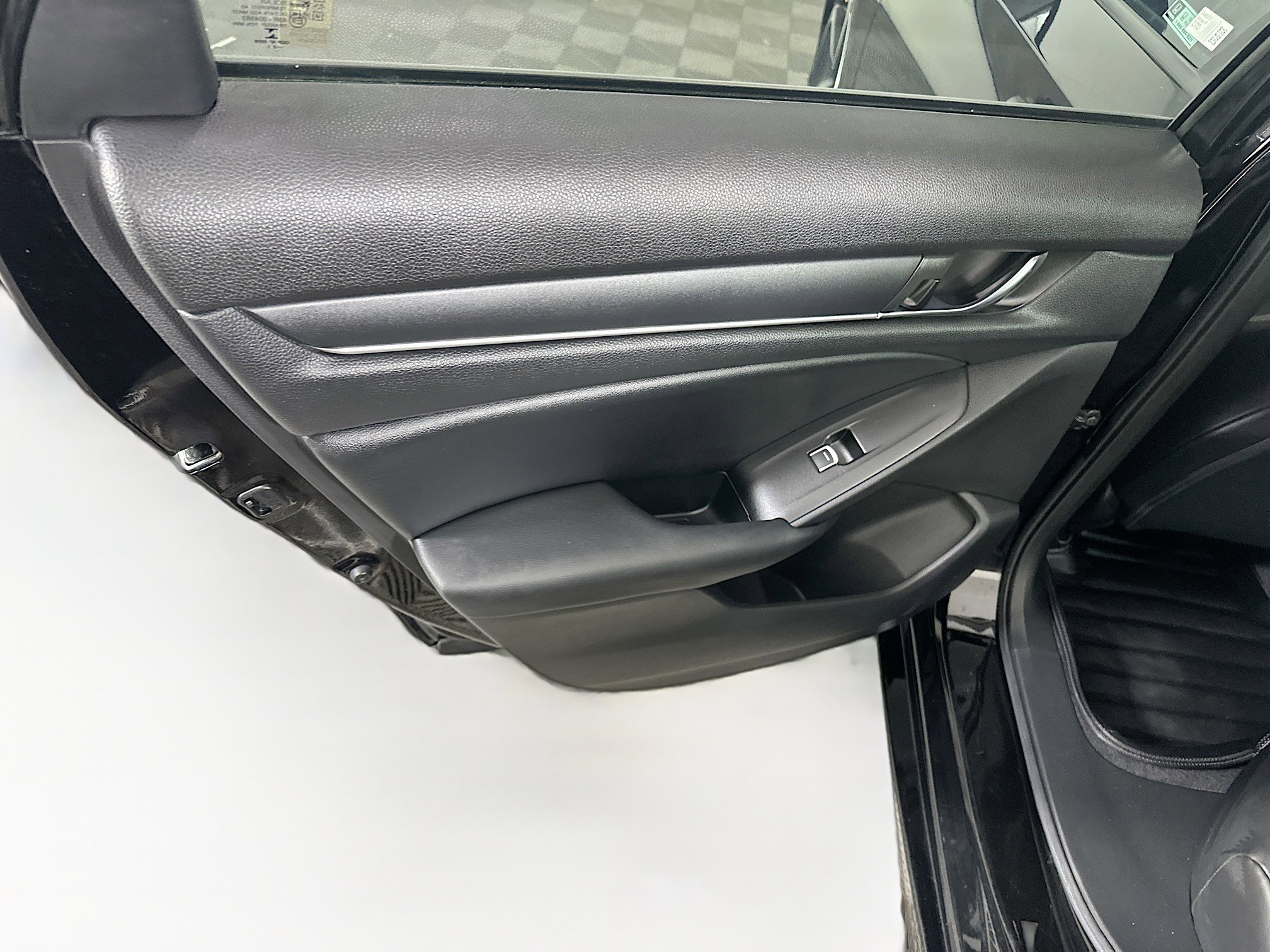 Used 2022 Honda Accord Sport image 25