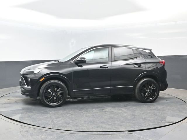 Used 2024 Buick Encore GX Sport Touring AWD/4WD image 4