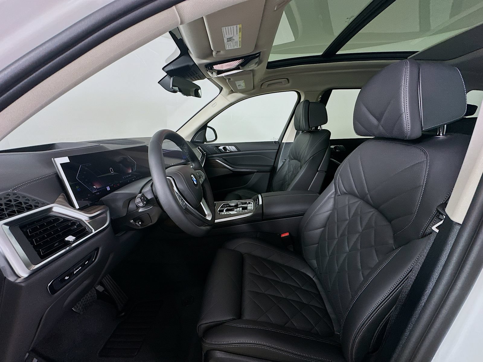 New 2027 BMW X7 xDrive40i w/ Premium Package AWD/4WD image 32