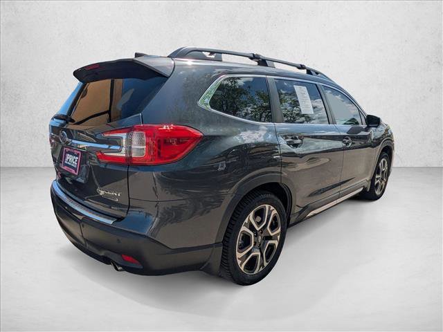 Used 2023 Subaru Ascent Limited w/ Technology Package AWD/4WD image 5