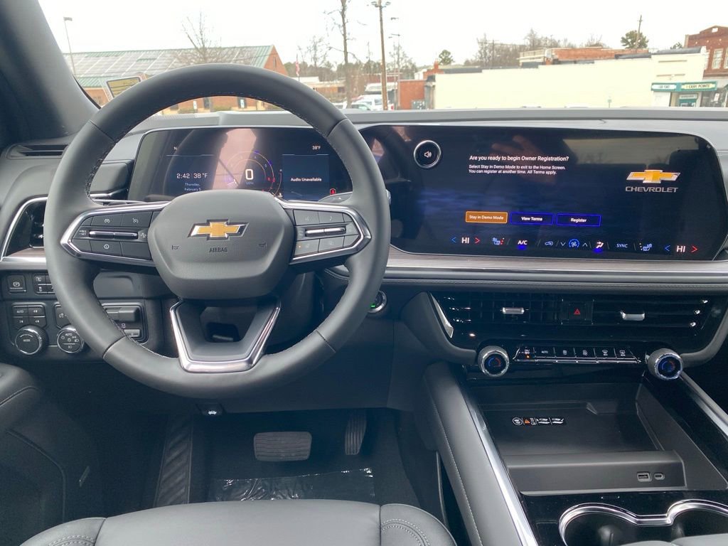 New 2026 Chevrolet Suburban LT w/ Comfort Package image 13