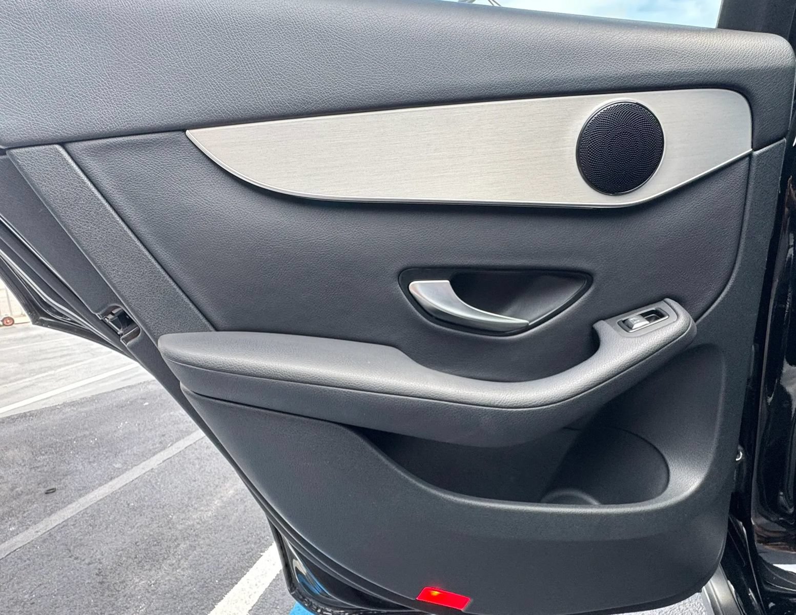 Used 2019 Mercedes-Benz GLC 300 image 36