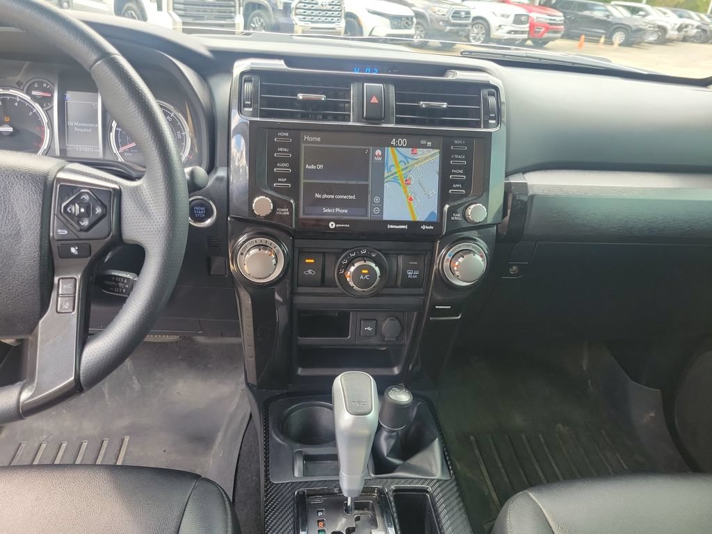 Used 2021 Toyota 4Runner TRD Off-Road Premium AWD/4WD image 19
