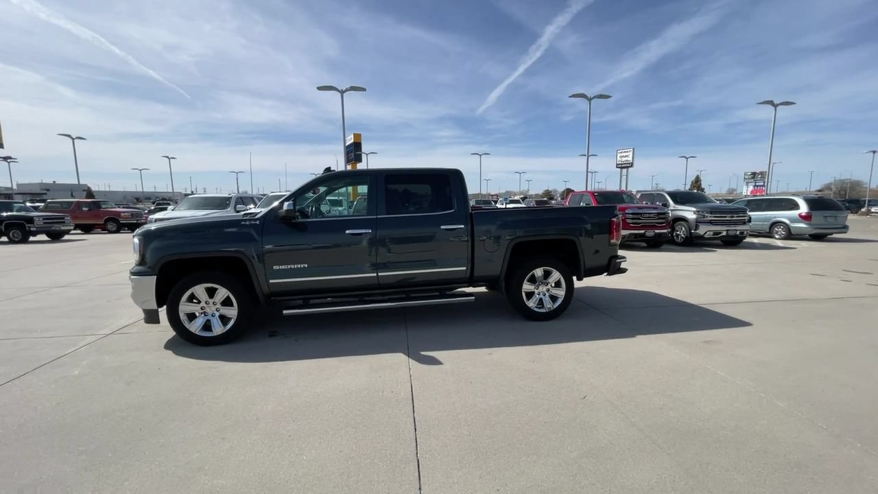 Used 2017 GMC Sierra 1500 SLT AWD/4WD image 5