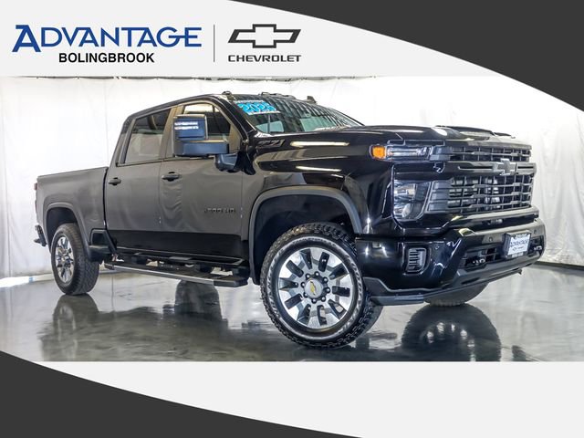 Used 2025 Chevrolet Silverado 2500 Custom w/ Custom Value Package AWD/4WD image 1