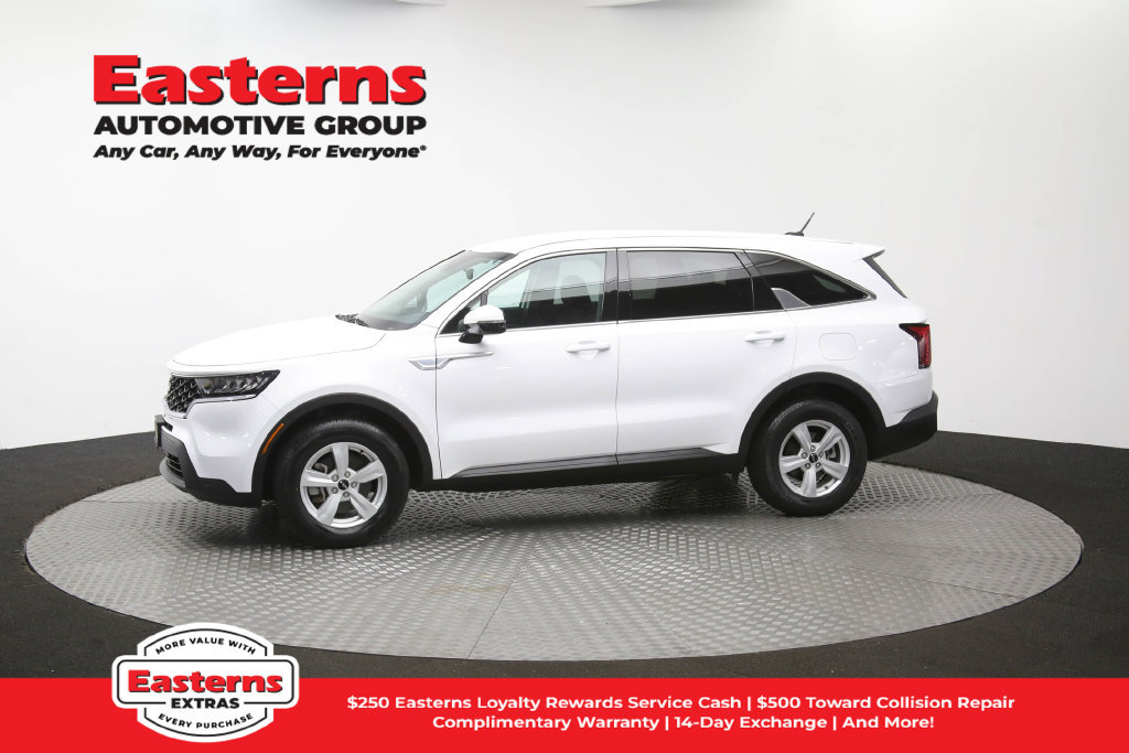 Used 2023 Kia Sorento LX FWD image 57