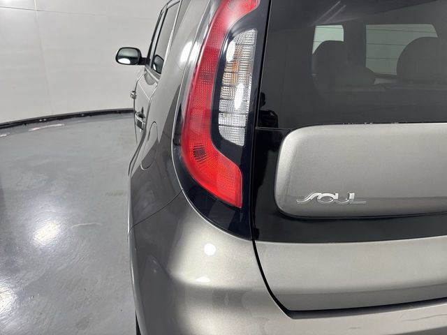 Used 2017 Kia Soul w/ Convenience Package FWD image 29