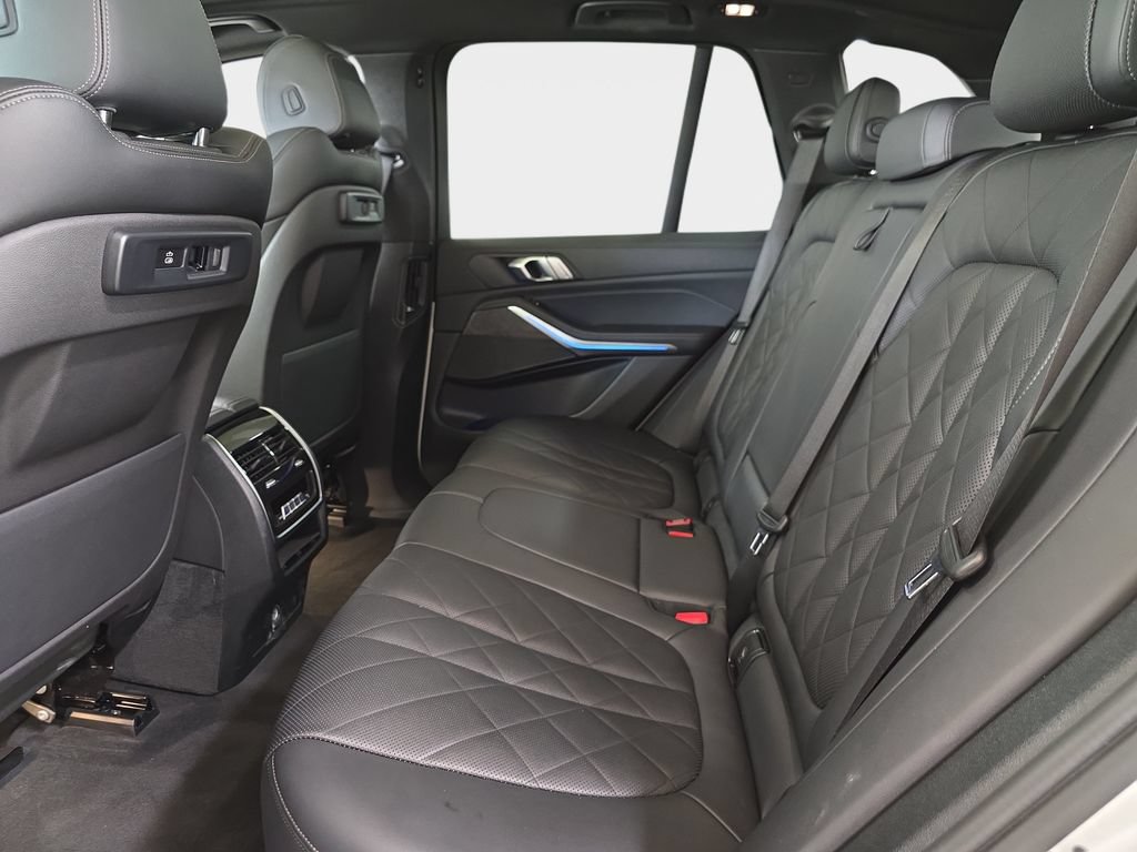 Certified 2023 BMW X5 xDrive45e AWD/4WD image 12
