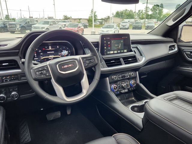 Used 2023 GMC Yukon SLT w/ SLT Premium Package AWD/4WD image 11
