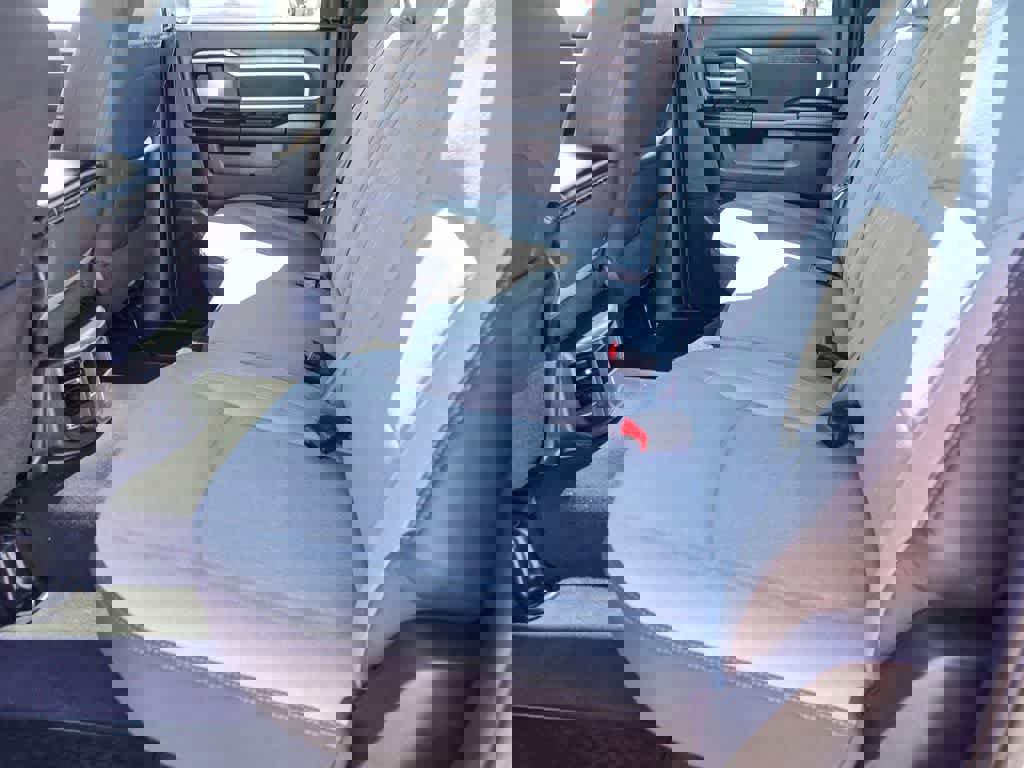 Certified 2024 RAM 2500 Big Horn image 19