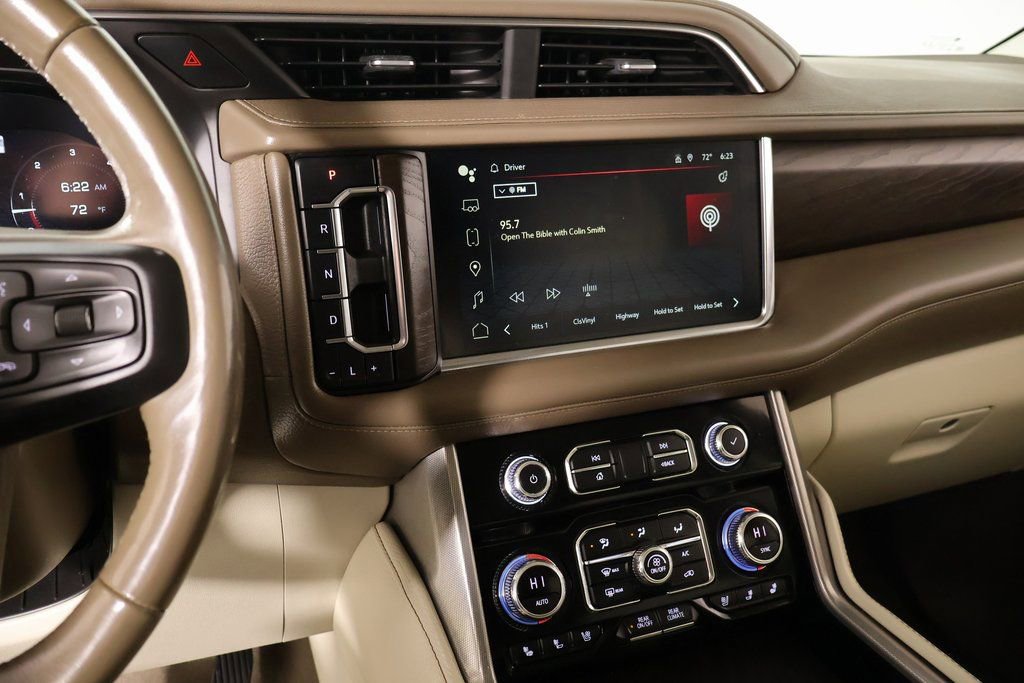 Used 2022 GMC Yukon XL Denali image 5