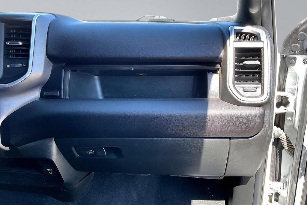 Certified 2023 RAM 3500 Big Horn w/ Safety Group AWD/4WD image 17