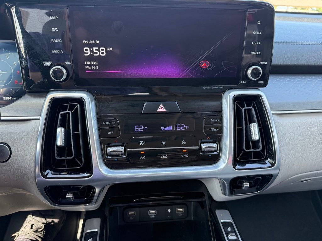 Used 2023 Kia Sorento SX FWD image 18