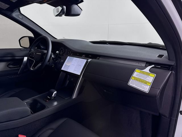 New 2026 Land Rover Discovery Sport Landmark image 30