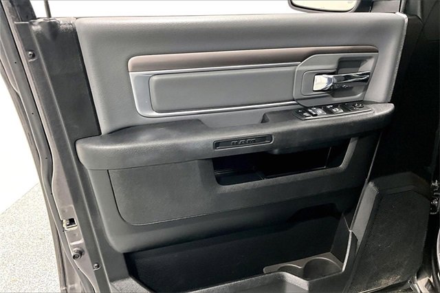 Used 2023 RAM 1500 Classic SLT image 22