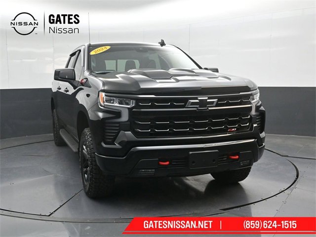 Used 2024 Chevrolet Silverado 1500 LT Trail Boss w/ Convenience Package II image 5