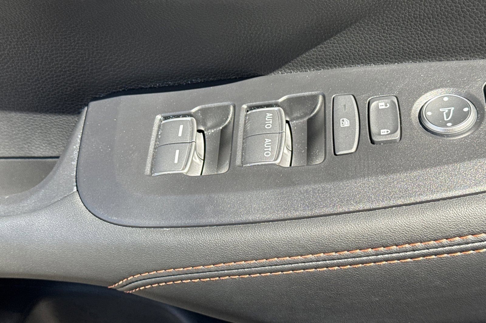 Certified 2026 Honda HR-V Sport image 12