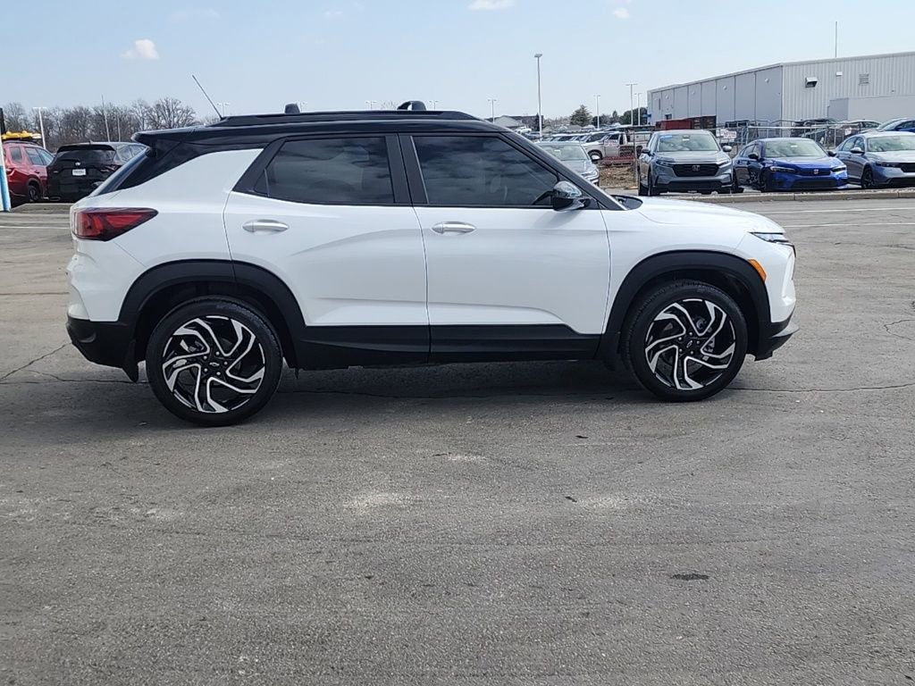 Used 2025 Chevrolet TrailBlazer RS w/ Convenience Package image 10