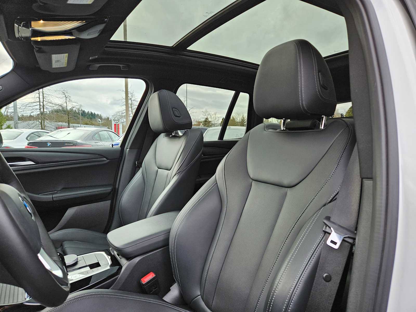 Used 2023 BMW X3 xDrive30i w/ Premium Package image 25