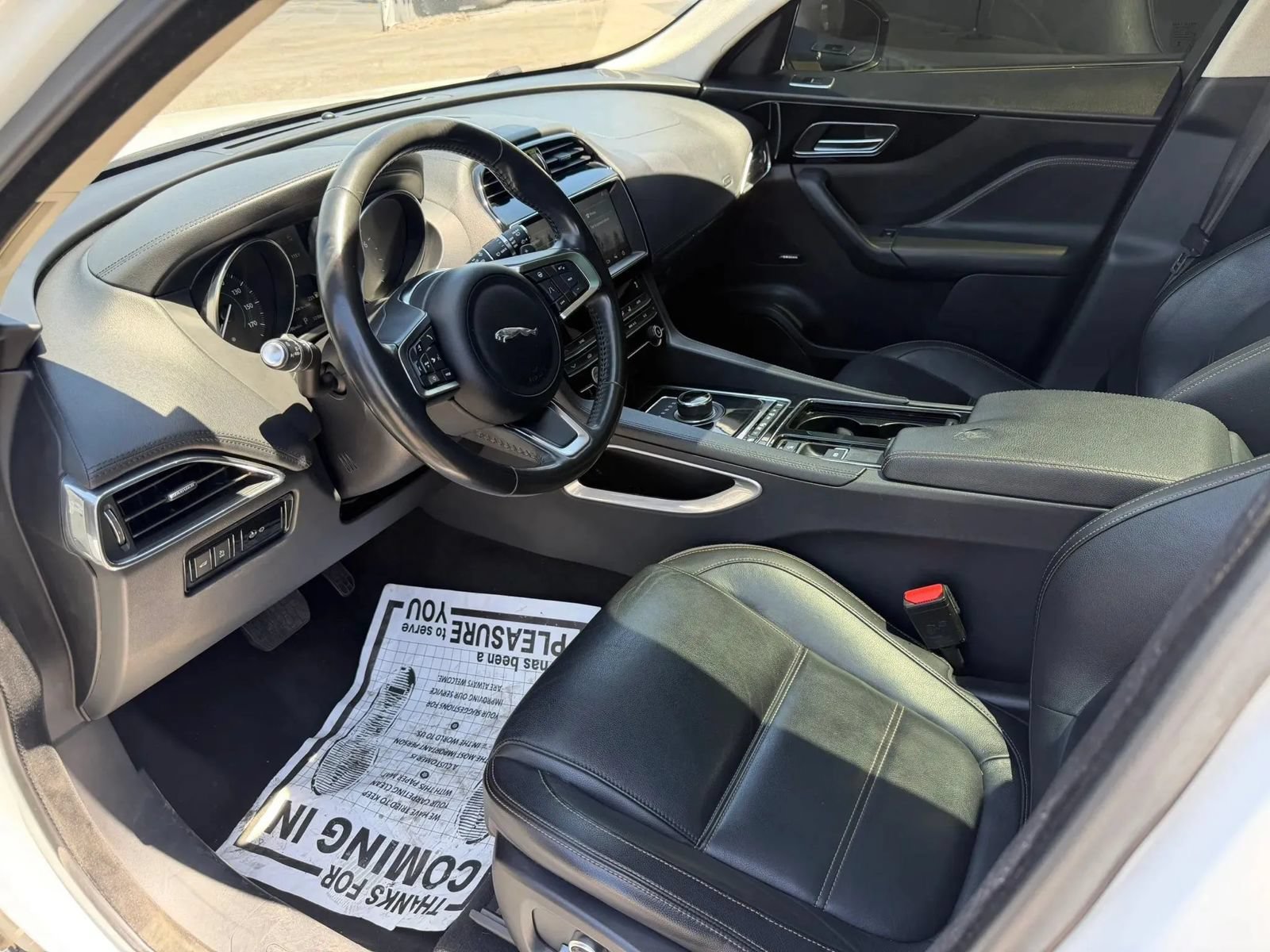 Used 2020 Jaguar F-PACE Prestige AWD/4WD image 9