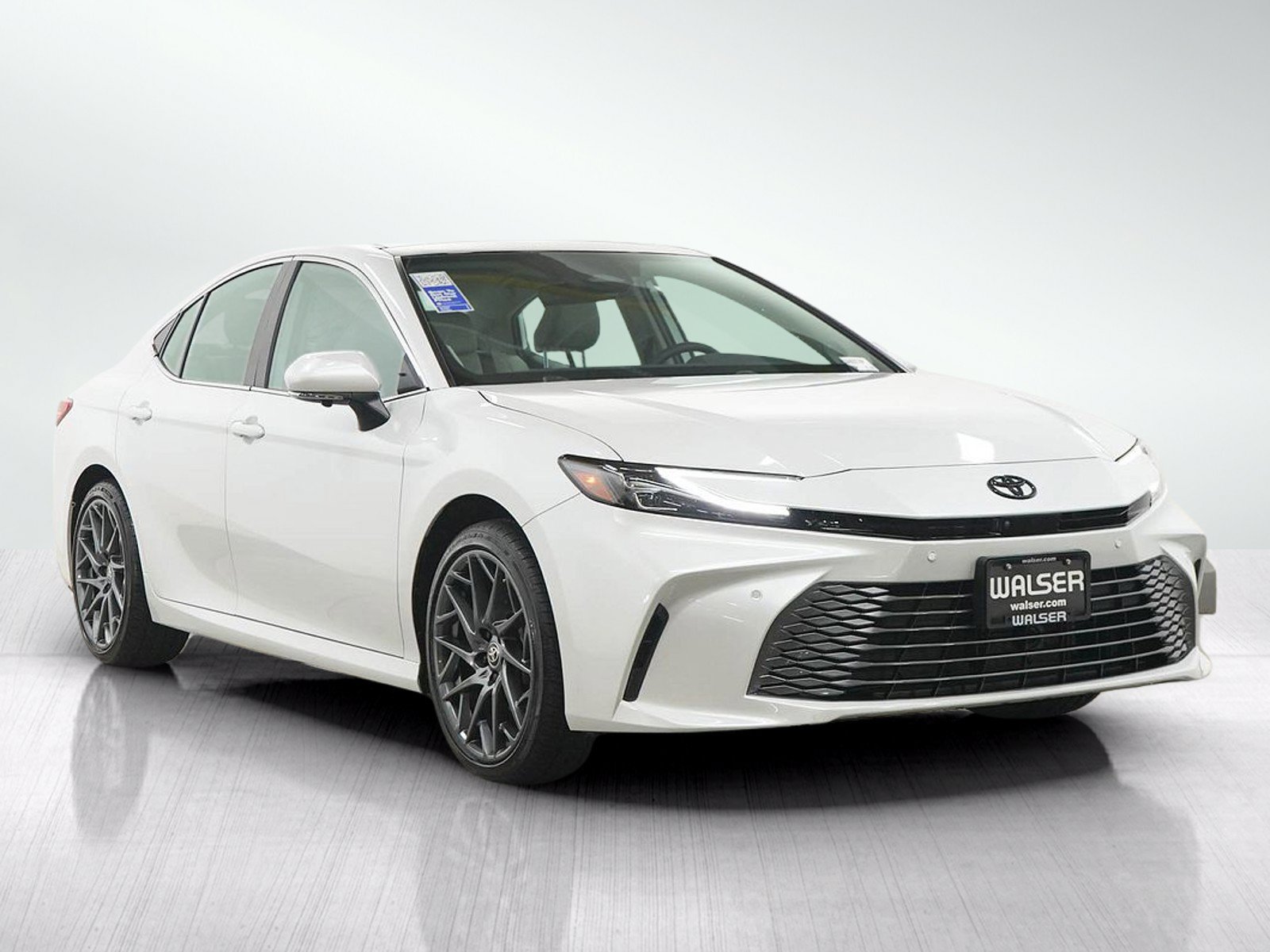 Used 2026 Toyota Camry XLE w/ Premium Plus Package AWD/4WD image 7