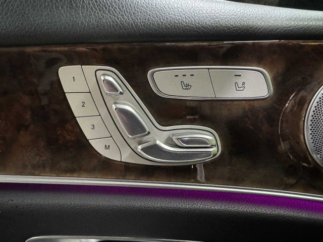 Used 2017 Mercedes-Benz E 400 4MATIC Wagon image 26