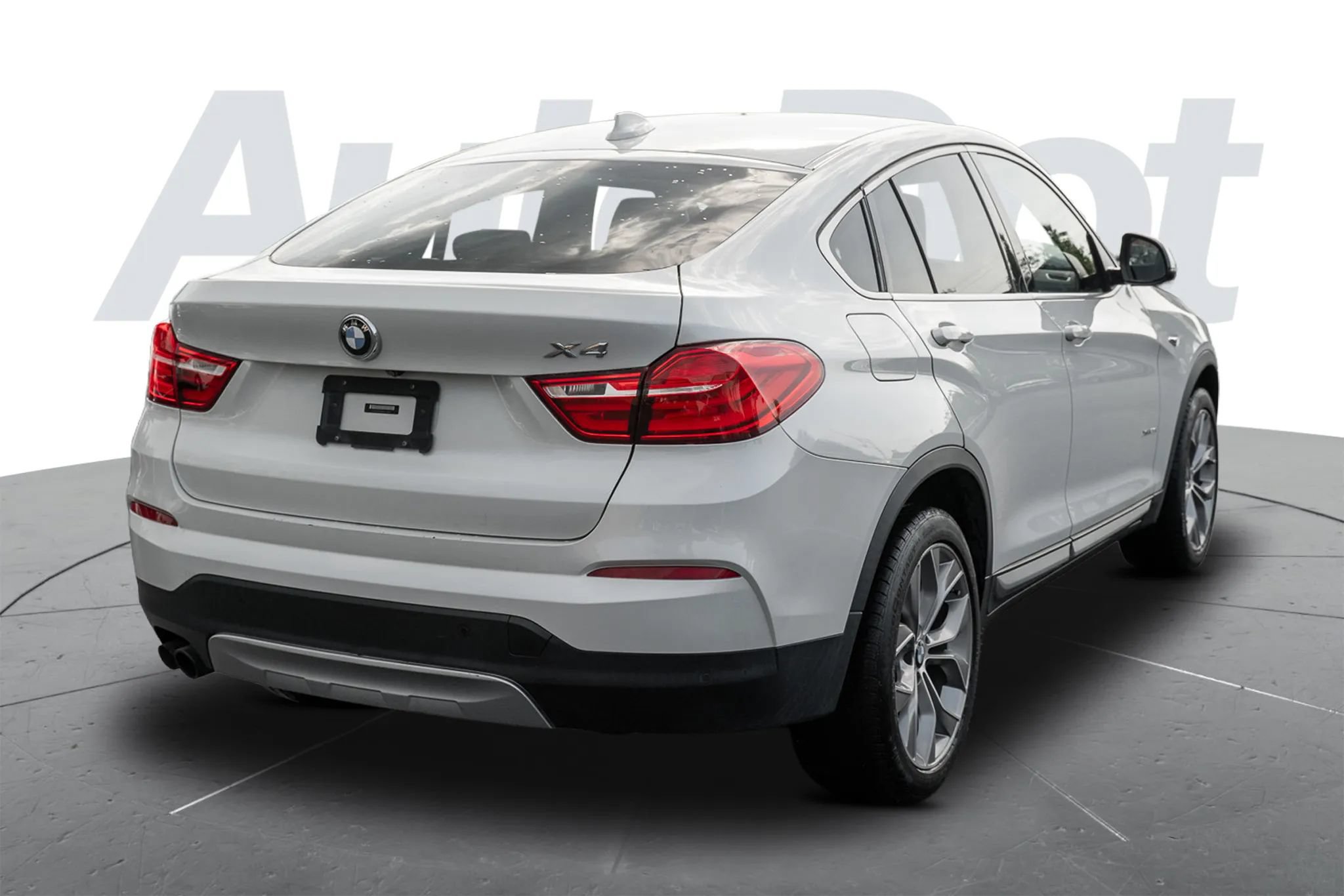 Used 2018 BMW X4 xDrive28i AWD/4WD image 3