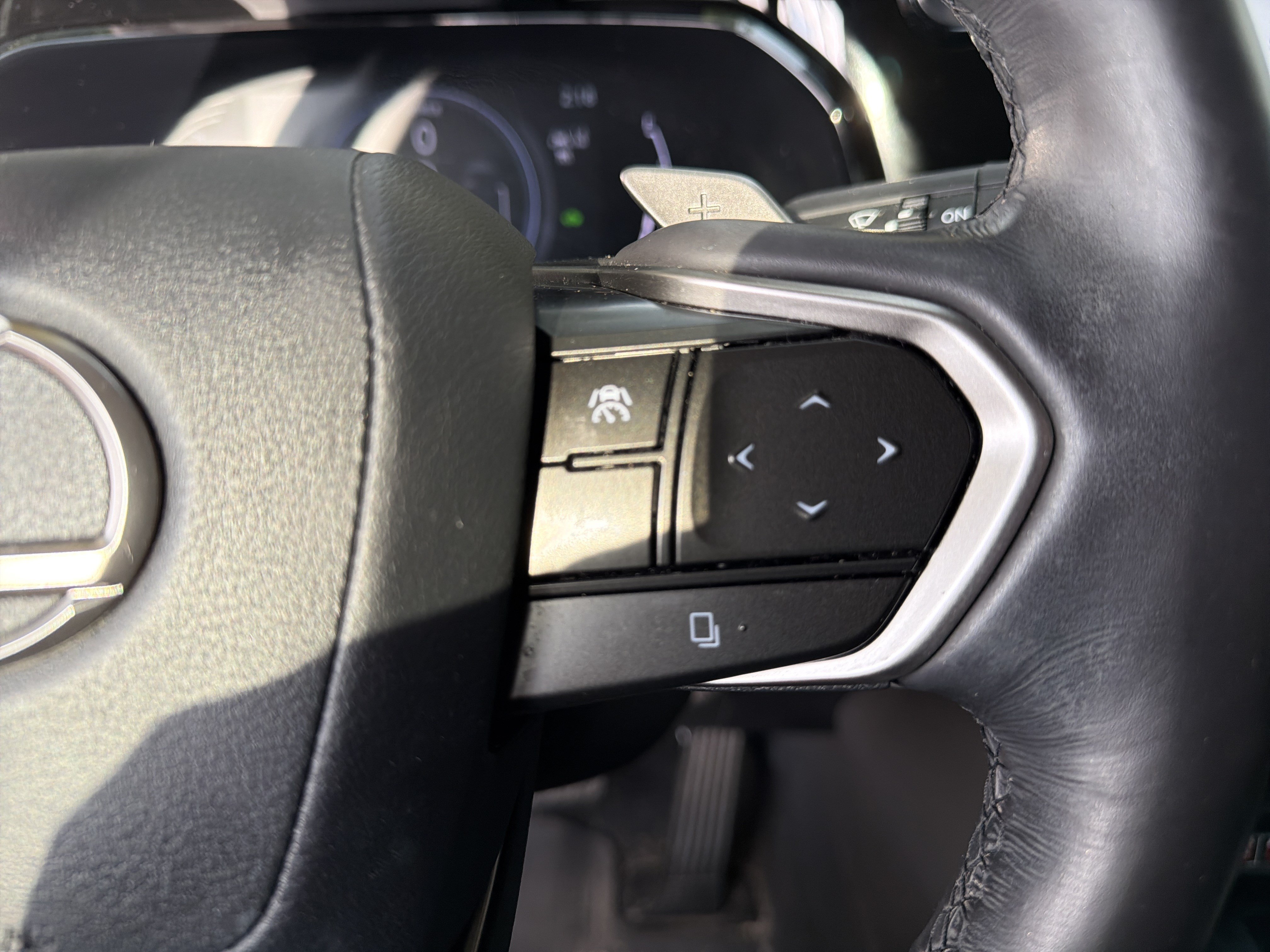 Certified 2024 Lexus NX 350h AWD w/ Vision Package image 21