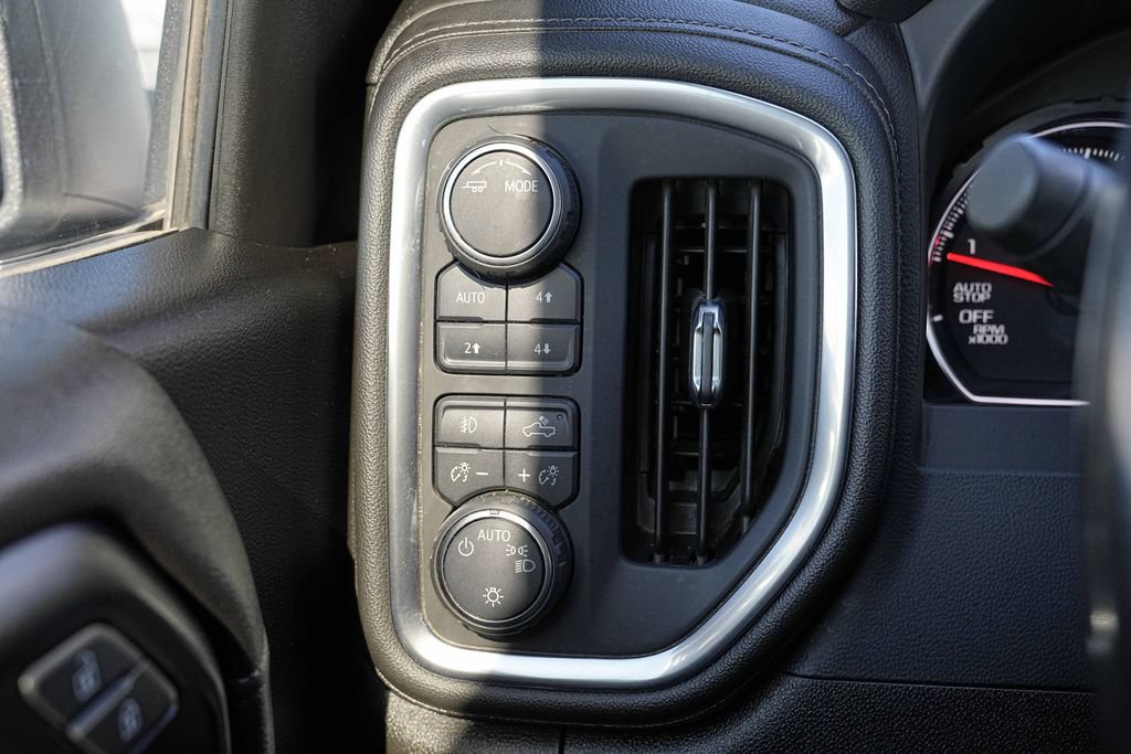 Used 2021 Chevrolet Silverado 1500 RST AWD/4WD image 39