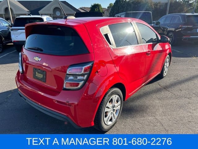 Used 2019 Chevrolet Sonic LT FWD image 5