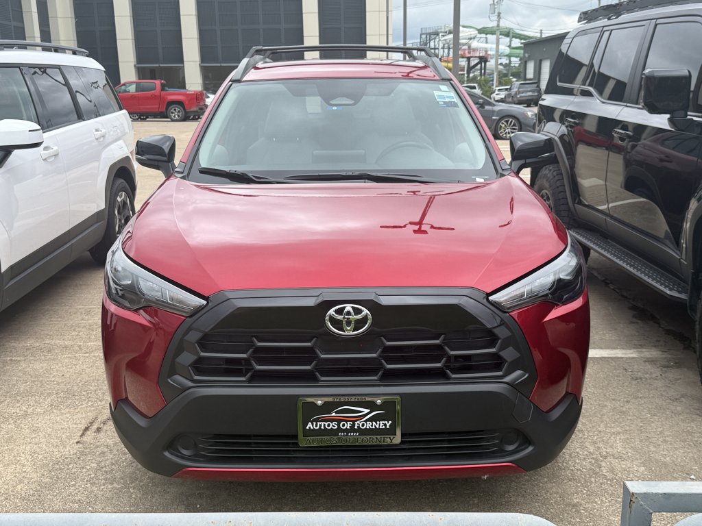 Used 2026 Toyota Corolla Cross LE FWD image 6
