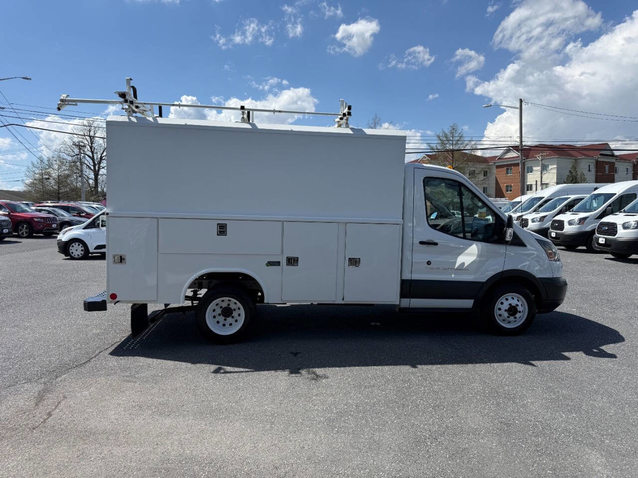 Used 2016 Ford Transit 350 138 DRW w/ Interior Upgrade Package RWD image 38