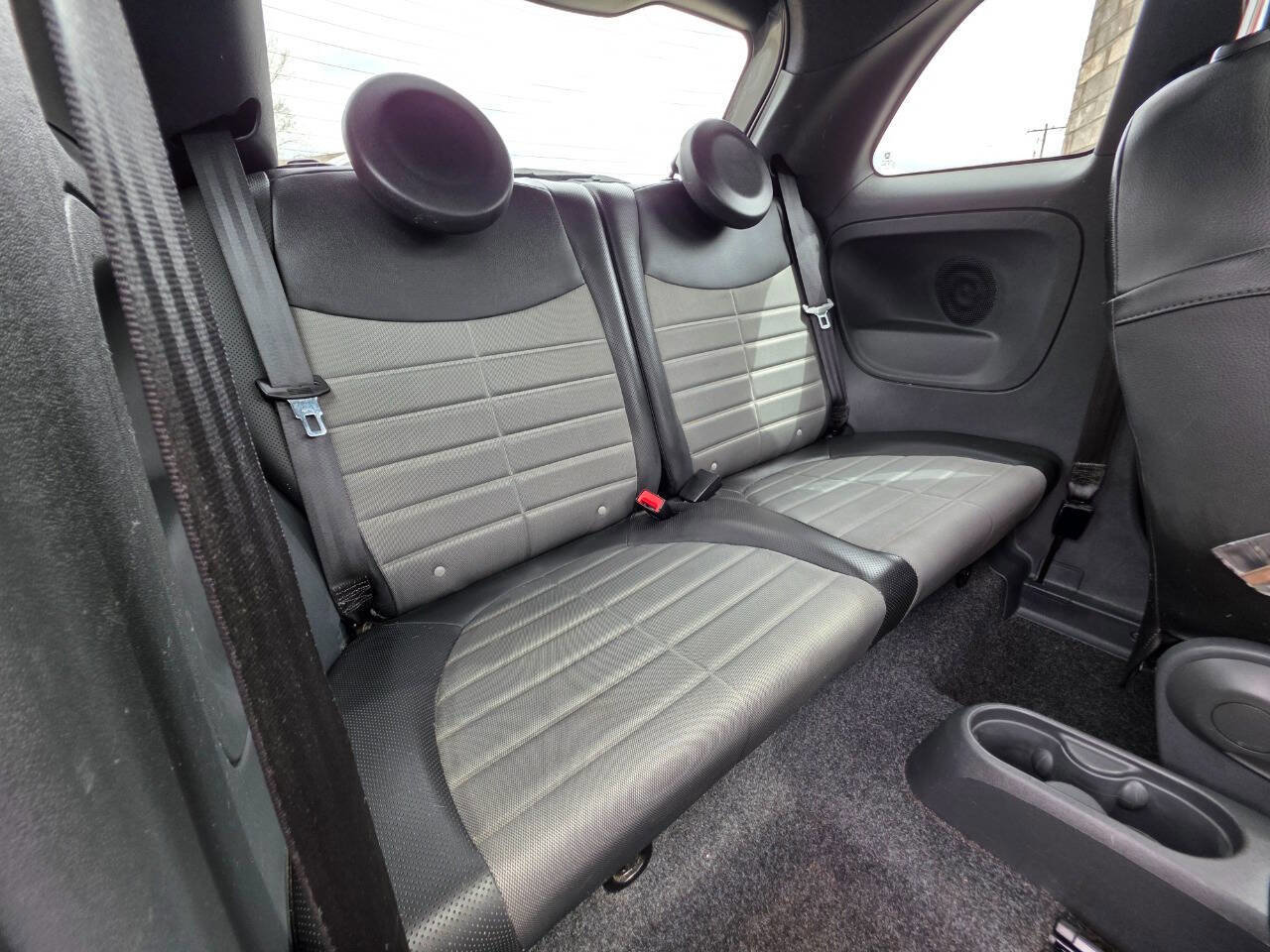Used 2012 FIAT 500 Sport w/ Safety & Sound Pkg FWD image 16